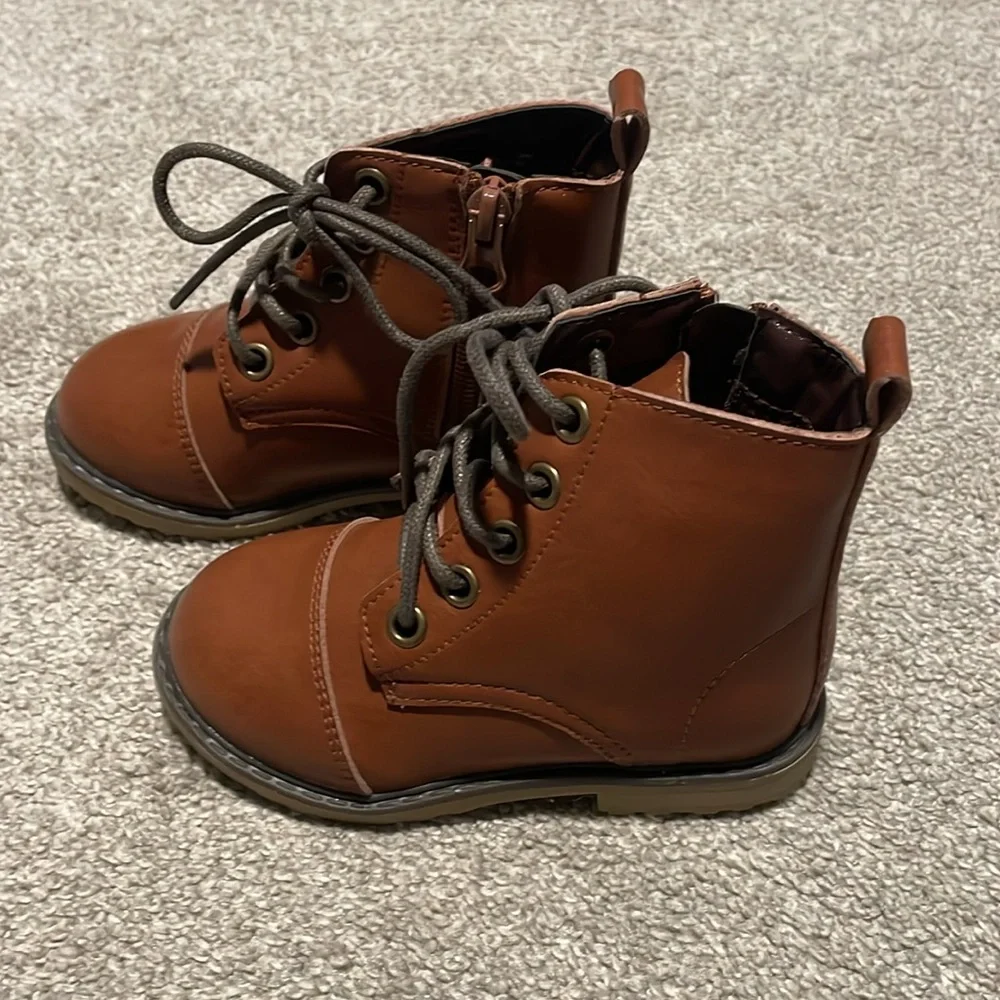New Bums & Roses Chestnut Boots